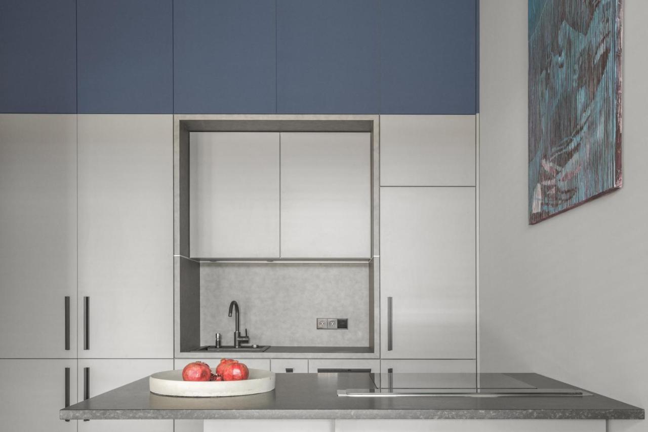 Ivis House Modern Apartment In Vilnius Old Town With Balcony Вильнюс Экстерьер фото